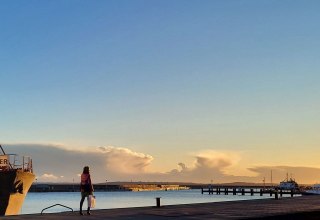 Blick auf Sassnitz, Hafen // &copy; www.diekreitners.de