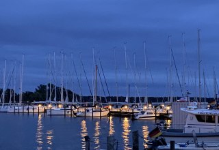 Abendstimmung in der Marina // &copy; byc
