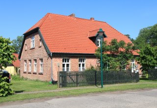 Ein Haus zum Wohlf&uuml;hlen mit Charme und Charakter // &copy; Pension Alte Schule Rieth