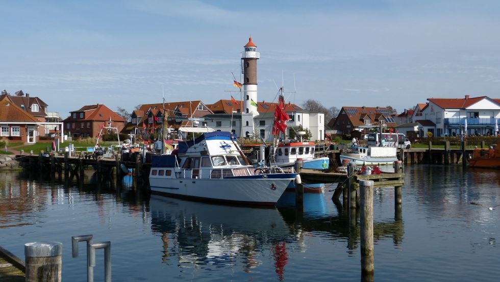 Hafen und Leuchtturm von Timmendorf, &copy; VMO, M. Jeschke