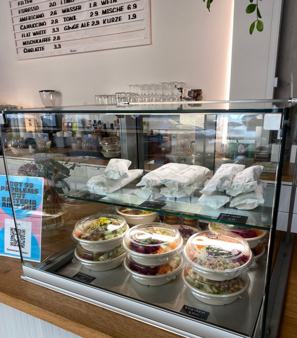 Co-Working Caf&eacute; tisch, &copy; Co-Working Caf&eacute; tisch