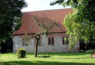 Au&szlig;enansicht der Kirche, &copy; Sabrina Wittkopf-Schade