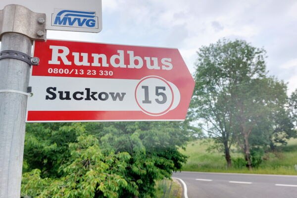 Haltestelle Suckow, &copy; Rundbus Plauer See