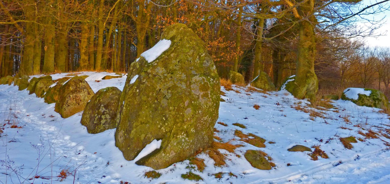 Gro&szlig;steingrab Dwasieden // &copy; Katrin Staude