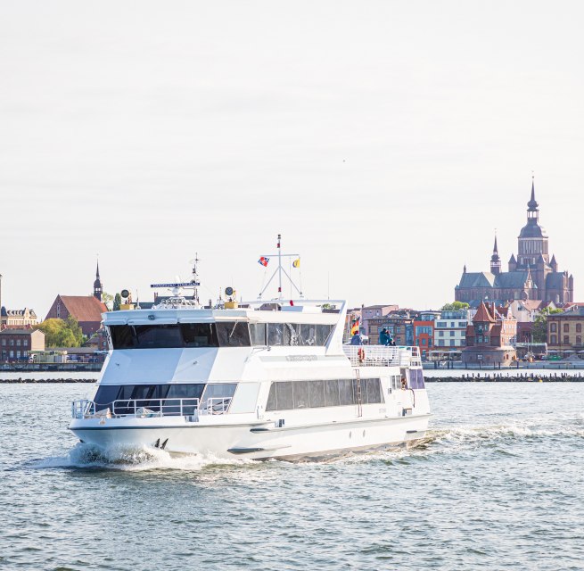Erleben Sie die Insel Hiddensee bei einem Tagesausflug ab Stralsund., © Weiße Flotte GmbH