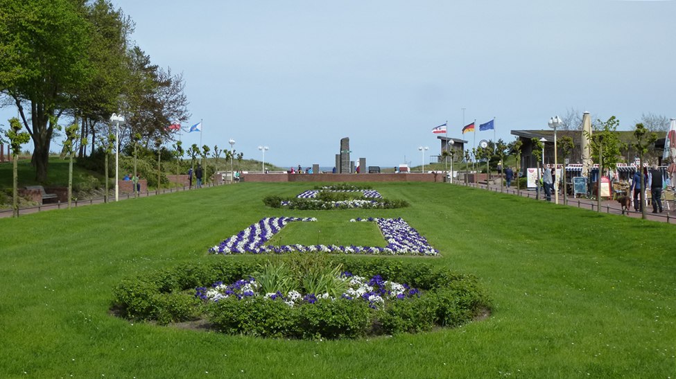 Promenade, &copy; KV Baabe