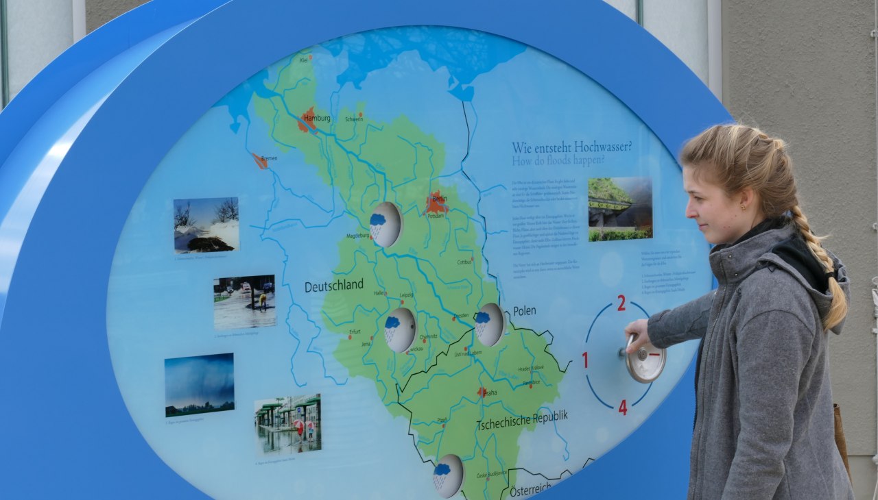 Hochwasser ist das zentrale Thema der interaktiven Ausstellung, © Biosphärenreservatsamt Schaalsee-Elbe Foto: Dirk Foitlaenger Hochwasser ist das zentrale Thema der interaktiven Ausstellung, © Biosphärenreservatsamt Schaalsee-Elbe Foto: Dirk Foitlaenger