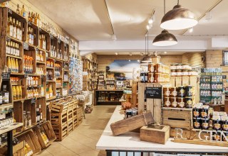 Puur R&uuml;gen: maximale keuze, &eacute;&eacute;n locatie. // &copy; R&uuml;genmarkt - Das Original