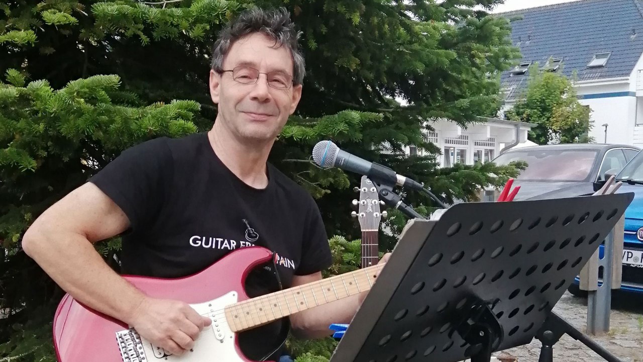 Marco Pacco: Beste Live-Unterhaltung | Restaurant Zingster Scheune // &copy; Marco Blasi