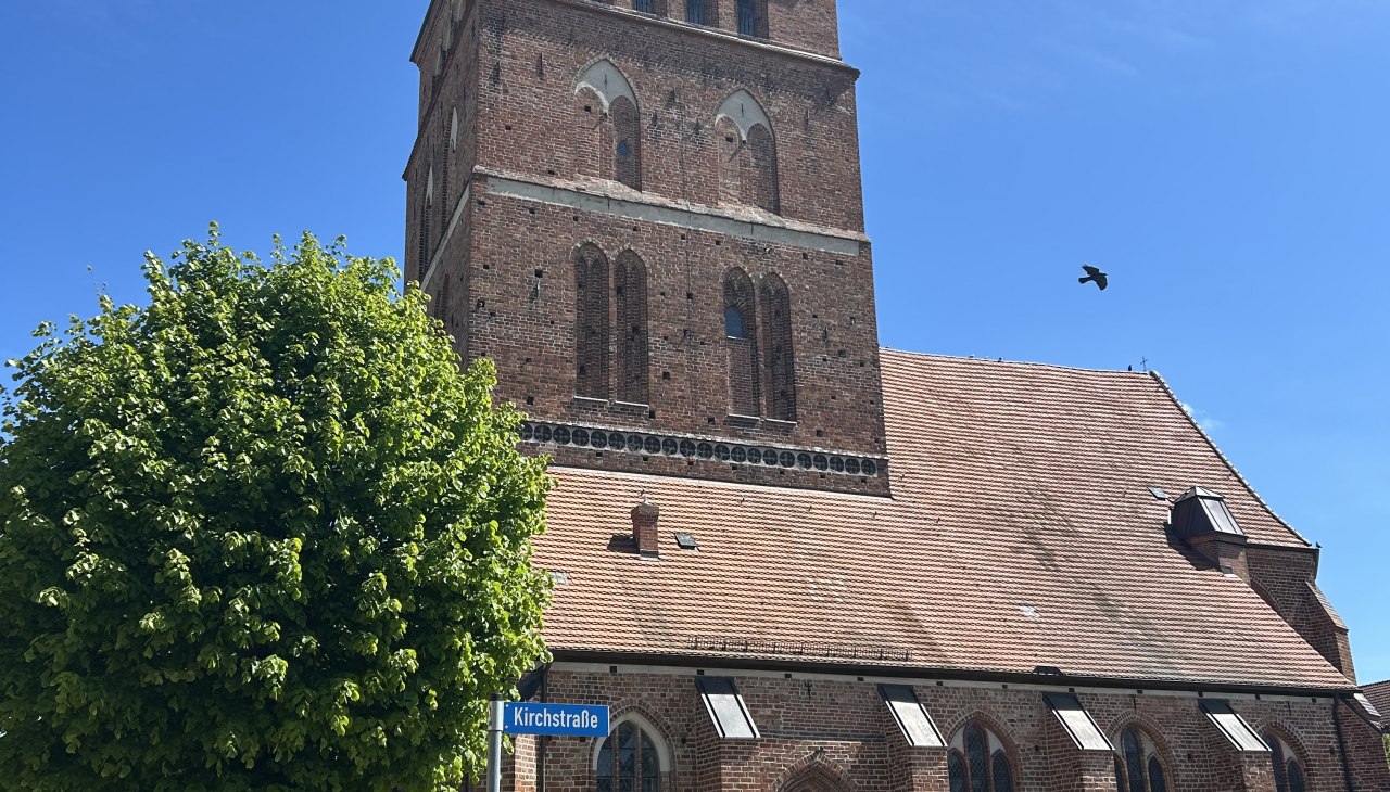 Die St. Johanniskirche zu Malchin, &copy; Gina Schulenberg