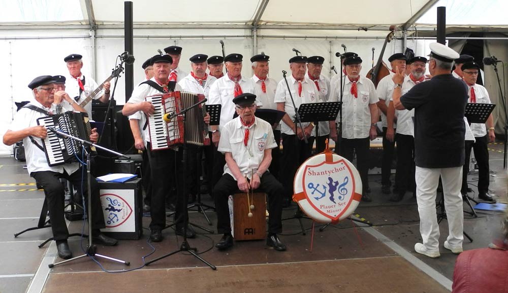 © https://plauamsee.de/event/plauer-musiksommer-adventskonzert-plauer-choere/ © https://plauamsee.de/event/plauer-musiksommer-adventskonzert-plauer-choere/