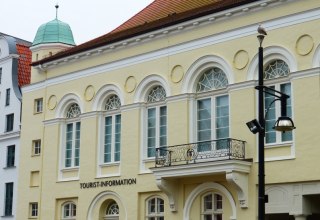 &copy; Angelika Schulz