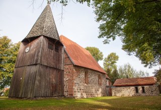 Die Kirche Roggendorf geh&ouml;rt zur ev. Gemeinde Gadebusch., &copy; Frank Burger