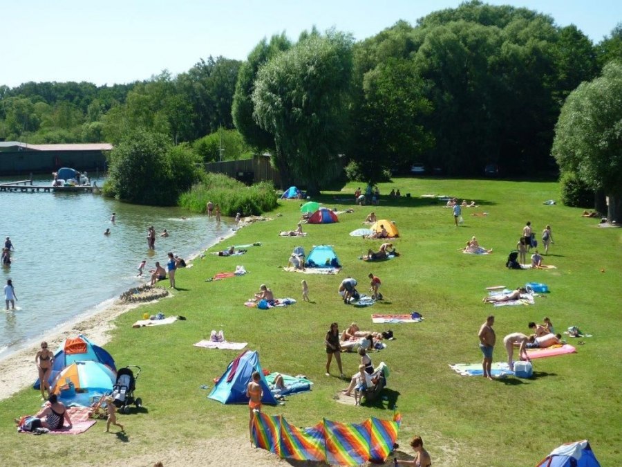 Volksbad Liegewiese, © Stadt Waren (Müritz)