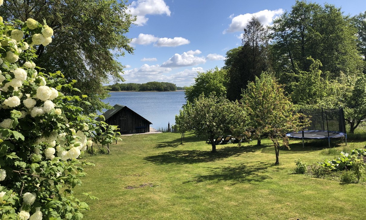 Der Blick von der Terrasse auf den See, &copy; Michael Rohde