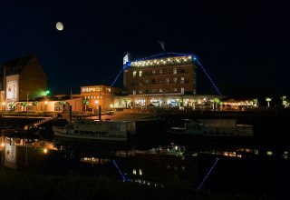 &copy; Hotel D&ouml;mitzer Hafen