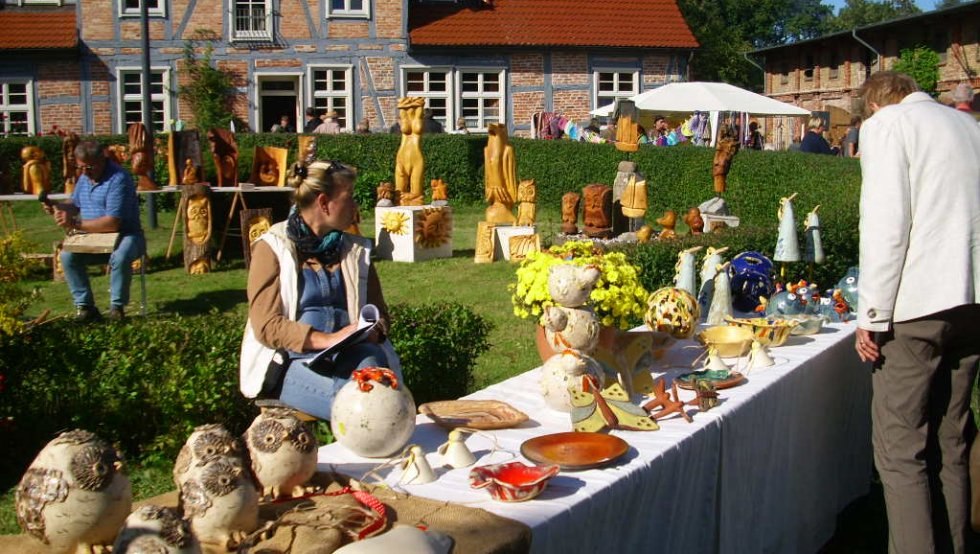 Allerlei Marktstände bereichern das Kürbisfest // © Martin Hagemann Allerlei Marktstände bereichern das Kürbisfest // © Martin Hagemann