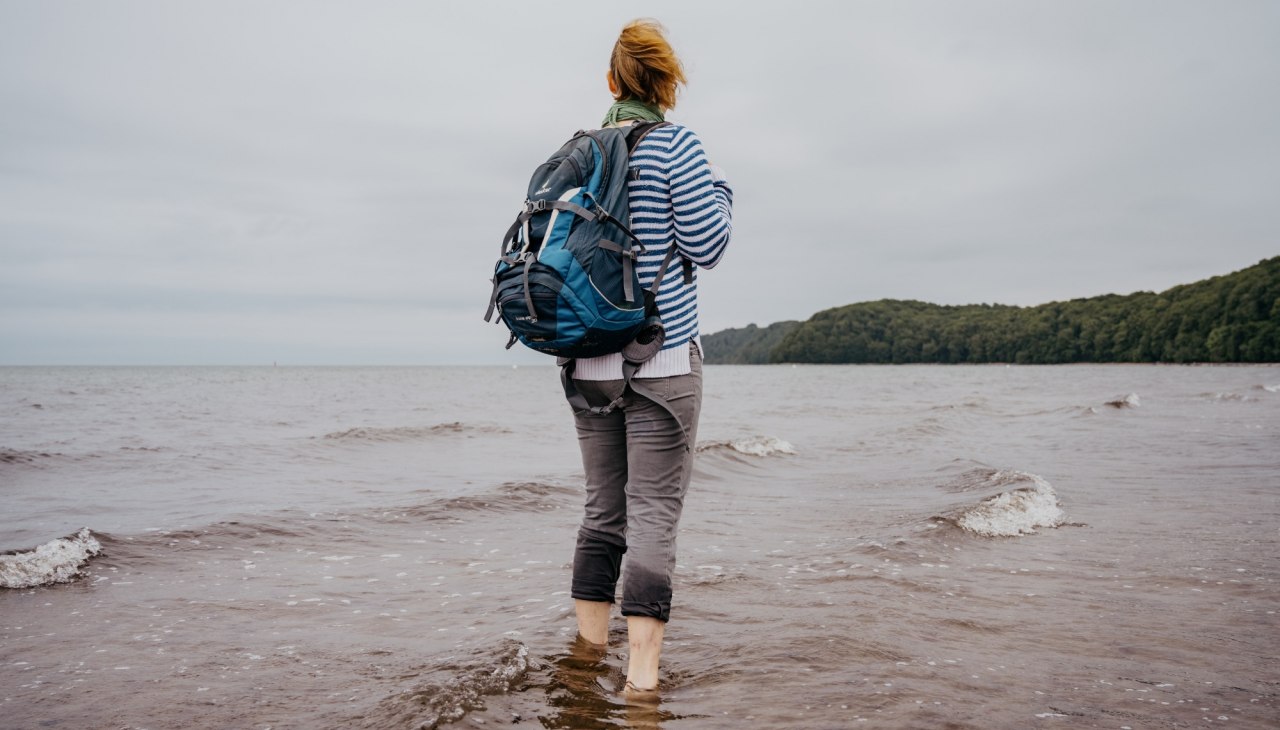 Entspannende Strandwanderung – Stressreduktion und Achtsamkeit an der Küste, © Binzer Bucht Tourismus Entspannende Strandwanderung – Stressreduktion und Achtsamkeit an der Küste, © Binzer Bucht Tourismus