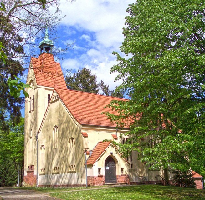 Die Klinikumskirche auf dem Gel&auml;nde Krankenhaus West // &copy; F&ouml;derverein Klinikumskirche zu Stralsund e.V.