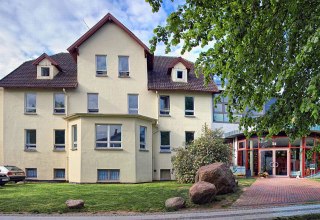 Das Jugendgästehaus Kühlungsborn befindet sich in Strandnähe // © Ohne Barrieren WuS gGmbH Das Jugendgästehaus Kühlungsborn befindet sich in Strandnähe // © Ohne Barrieren WuS gGmbH