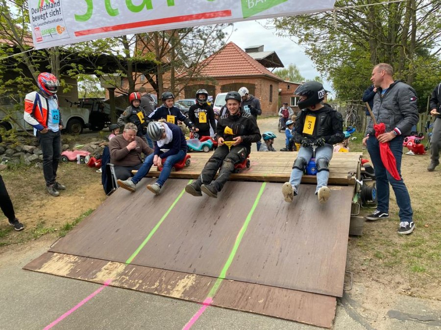 Bobbycar-Rennen Kummer, &copy; Kathrin Neumann