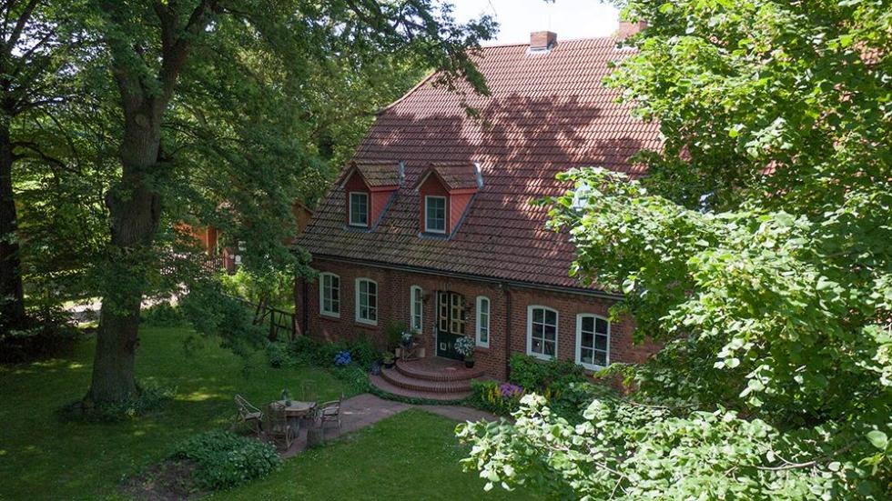 Auf dem wildromantisch gelegenen BördenHoff lässt es sich wunderbar entspannen., © Archiv, Biosphärenreservatsamt Schaalsee-Elbe