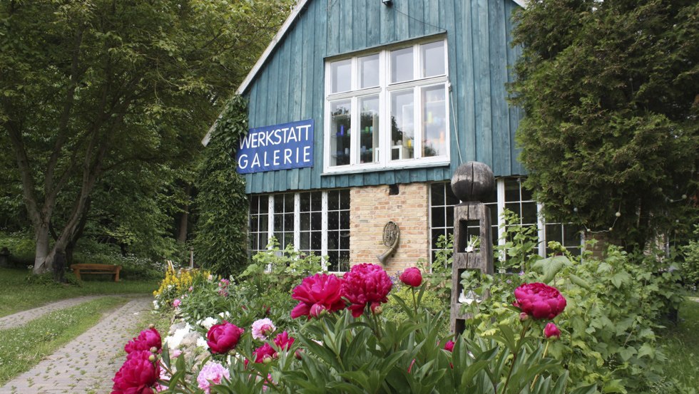 &copy; Wolfgang Schr&ouml;ter