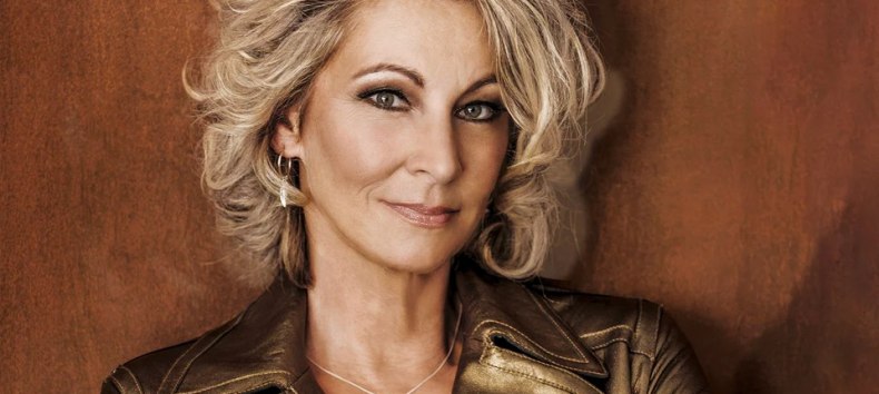 &copy; Manfred Esser