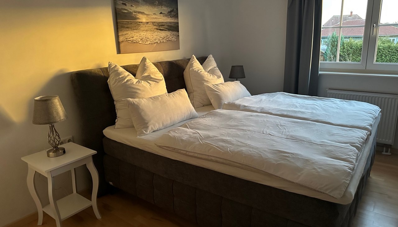 Schlafzimmer, © Heinz Weinert Schlafzimmer, © Heinz Weinert