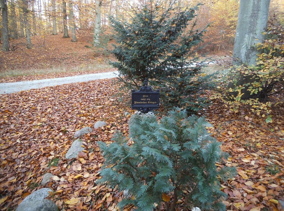 Grabmahl des Finnischen Kriegers in der Granitz, &copy; Tourismuszentrale R&uuml;gen