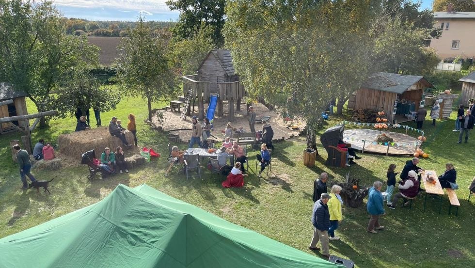 &copy; Sabrina Brodoch