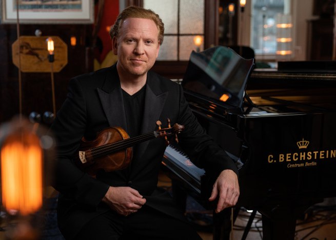 &copy; &copy; Daniel Waldhecker