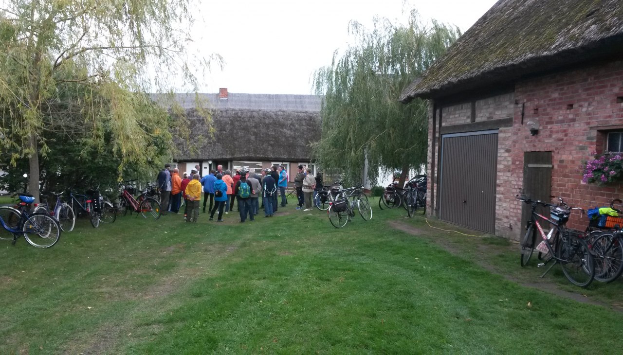 Rast am Blockhaus und Kaffepause mit k&ouml;stlichem Kuchen, &copy; Angelika Michaelis