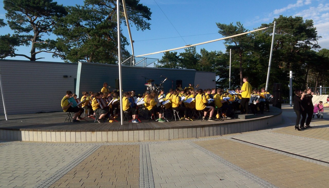 Konzert mit der "Happy-Junior-Band", &copy; Happy-Junior-Band.JPG