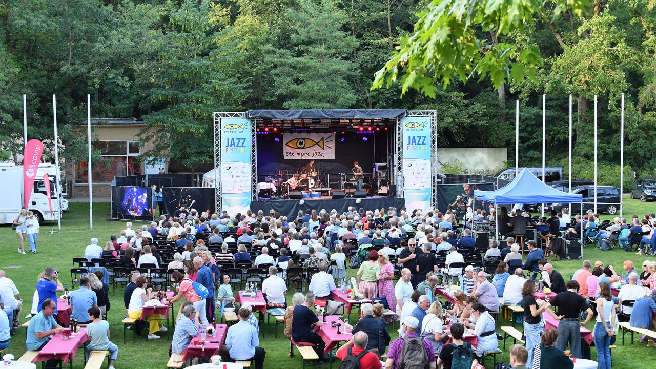 Die Jazz-Nacht im Zoo Rostock. // © Zoo Rostock/ Kloock Die Jazz-Nacht im Zoo Rostock. // © Zoo Rostock/ Kloock