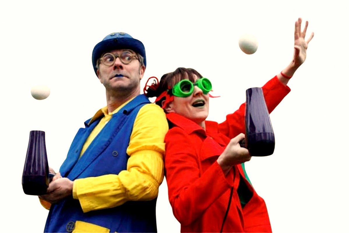 Tüfteltheater: Die ver(d)rückte Luft // © Tüfteltheater (bereitgestellt) / tuefteltheater.de Tüfteltheater: Die ver(d)rückte Luft // © Tüfteltheater (bereitgestellt) / tuefteltheater.de