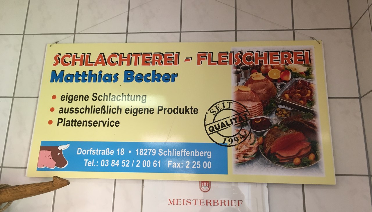Schlachterei, Fleischerei und Plattenservice, &copy; MPL