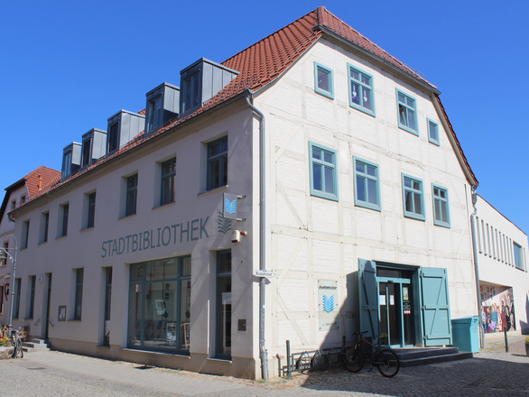Stadtbibliothek Stavenhagen, © Stadtbibliothek Stavenhagen Stadtbibliothek Stavenhagen, © Stadtbibliothek Stavenhagen