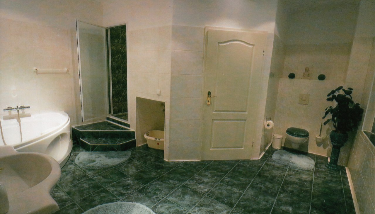 fr-knak1, &copy; Knak