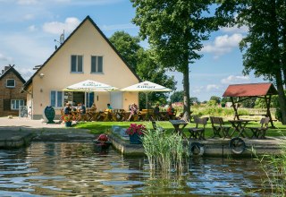Fischerhof Vipperow, Idylle pur am Ende der M&uuml;ritz // &copy; M&uuml;ritzfischer