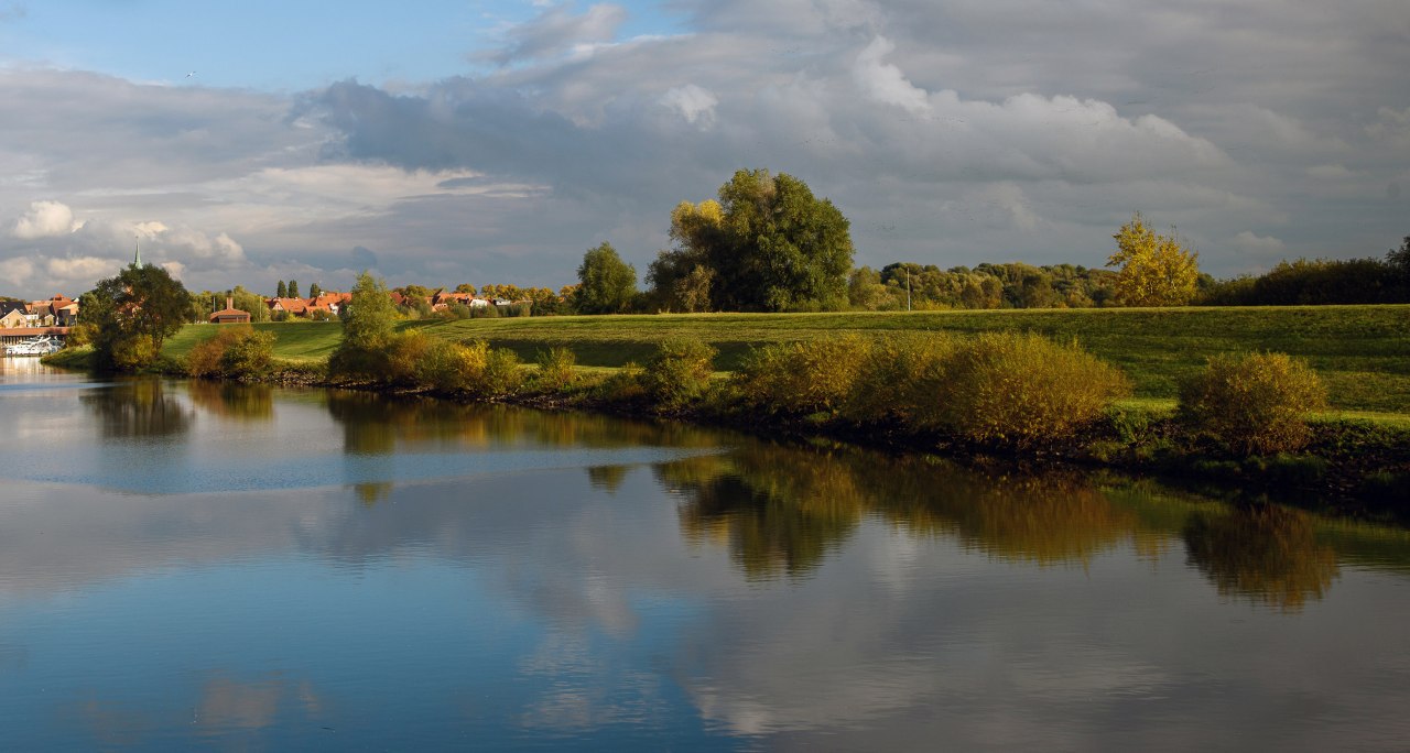 Hafendeich Boizenburg, © F. Nessler Hafendeich Boizenburg, © F. Nessler