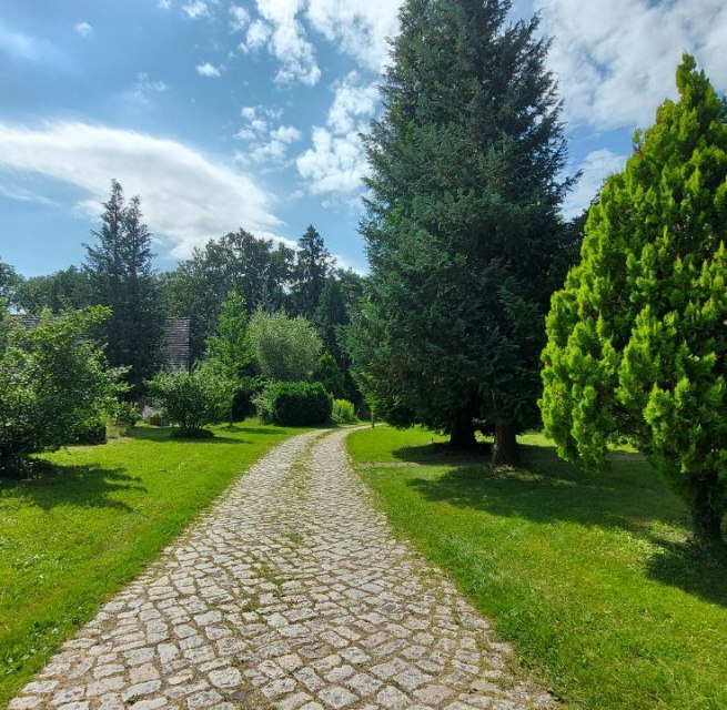 Toegang tot het hostel, &copy; UrlaubmiteinAnders e.V.