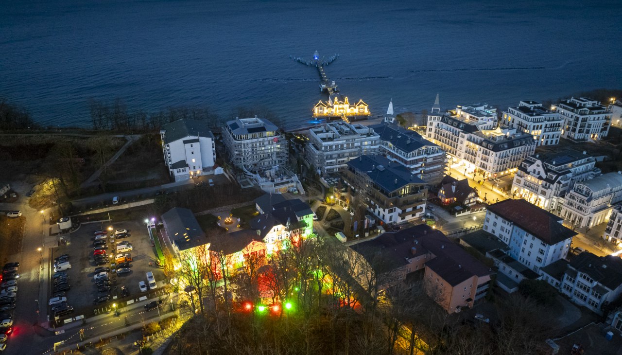 Weihnachtsmarkt Sellin 2024-12-20 FotoPocha 2000px38, © Pocha Weihnachtsmarkt Sellin 2024-12-20 FotoPocha 2000px38, © Pocha