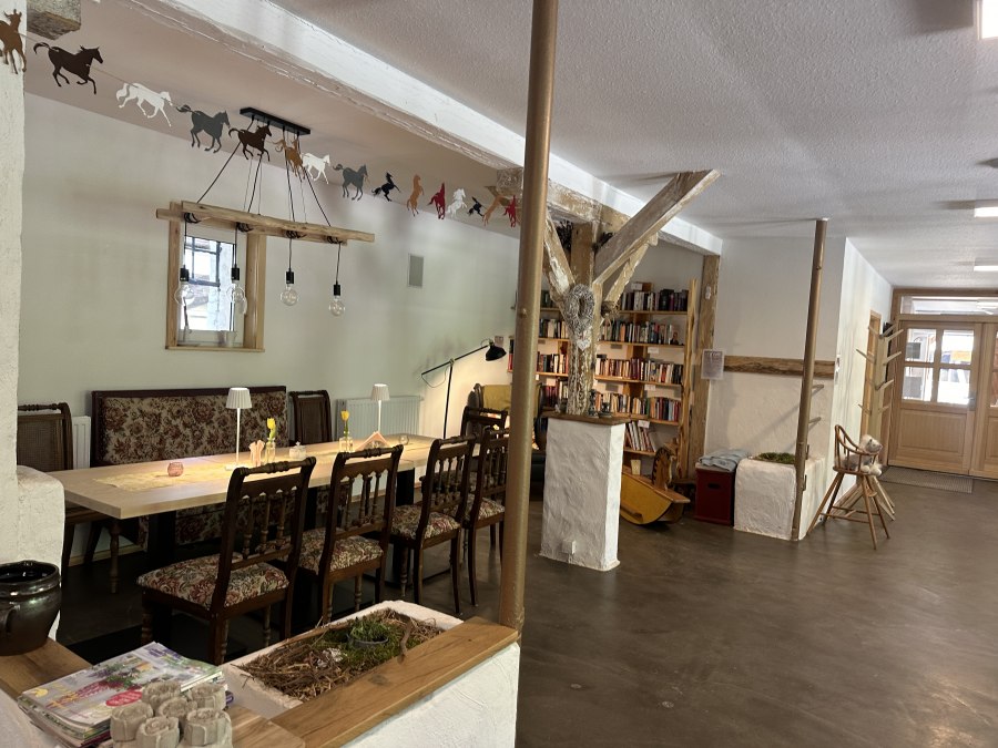 Café Hufschlag innen, © Landurlaub M-V e.V./ Anika Weisbrich Café Hufschlag innen, © Landurlaub M-V e.V./ Anika Weisbrich