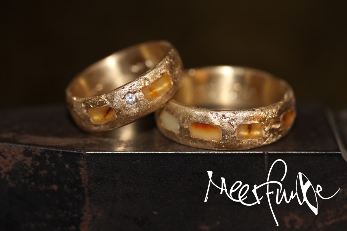 Auswahl Schmuckkollektion // © Bernsteinhaus Auswahl Schmuckkollektion // © Bernsteinhaus