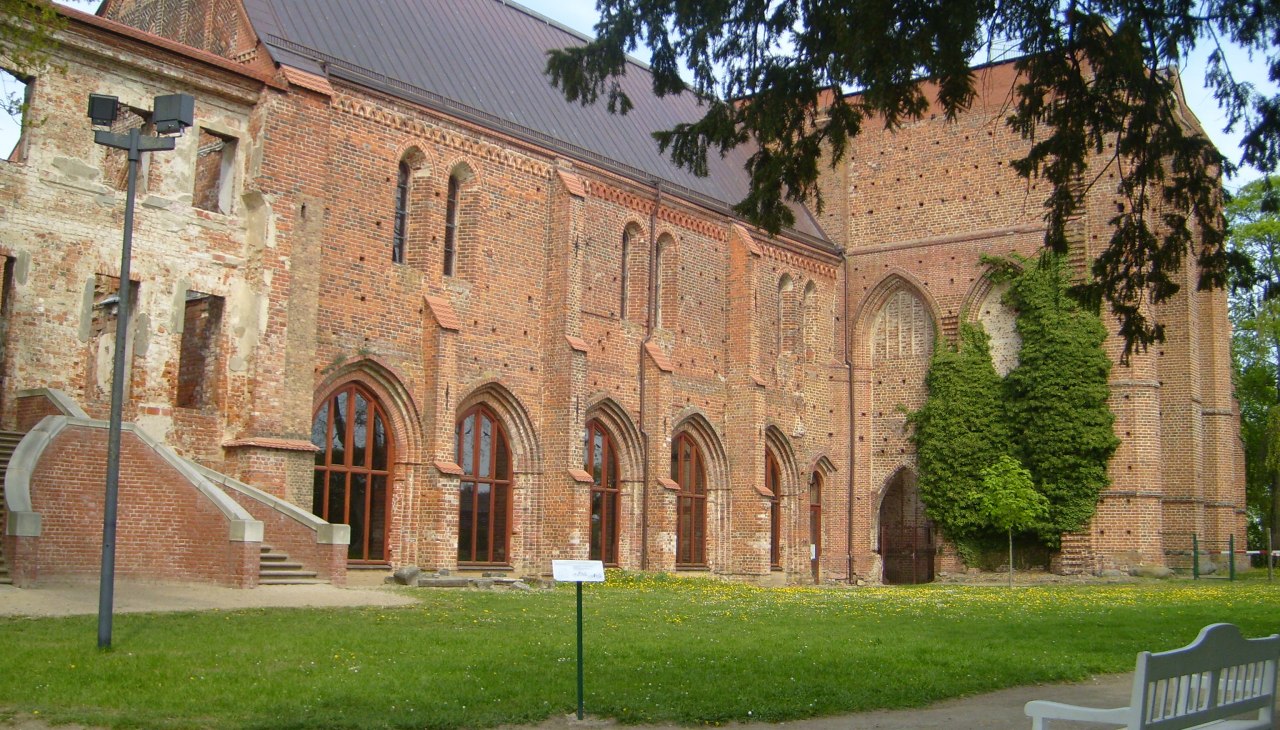 Langschiff der Klosterkirche St. Marien, &copy; Stadt Dargun