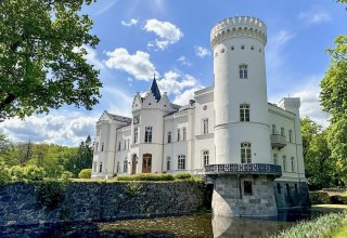 Schloss Schlemmin lädt zur Sommerremise ein // © Schloss Schlemmin Schloss Schlemmin lädt zur Sommerremise ein // © Schloss Schlemmin