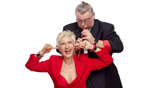 Schmutzige Lieder - Comedyshow mit Tatjana Meissner & André KuntzeZum letzten Mal im Güterbahnhof! // © Robert Lehmann Schmutzige Lieder - Comedyshow mit Tatjana Meissner & André KuntzeZum letzten Mal im Güterbahnhof! // © Robert Lehmann