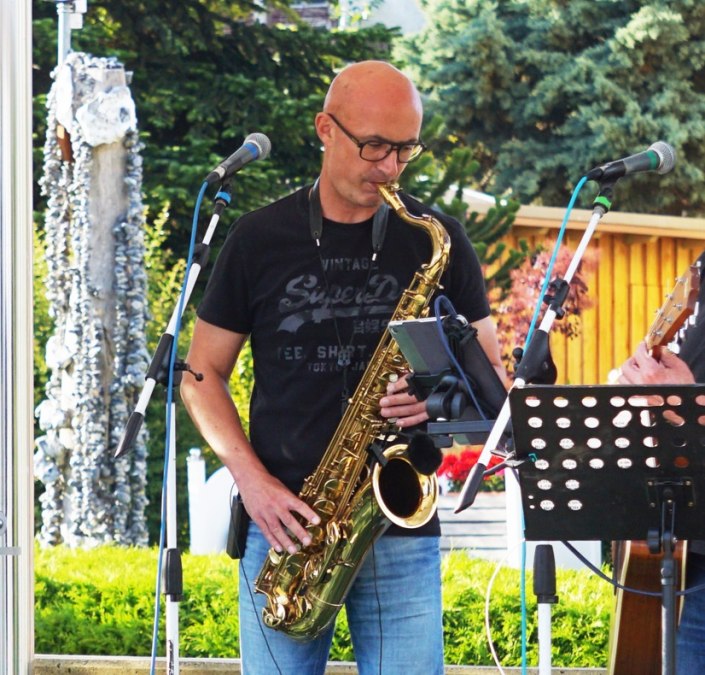 20250630_LasloSaxophon_Foto_KevinSchiemann_kleiner, &copy; Kevin Schiemann / KVW Wustrow