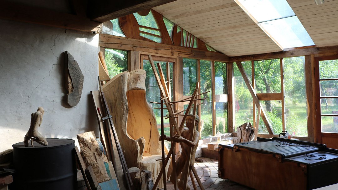 Holzbildhauerin Christina Rode, © Silke Voss